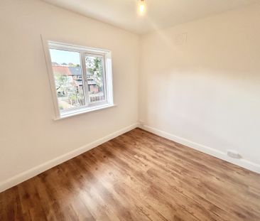 Bitterne Road West, Southampton - Photo 5