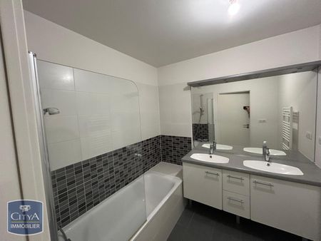 Location Appartement 4 pièces 106m² STRASBOURG 67100 - Photo 2