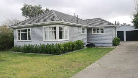 Home of 3 bedroom house and a sleep-out & ensuite - Photo 2