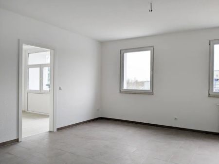 Mit kleinem Balkon - viel Platz für Wohnen und Arbeiten in Halles Süden - Foto 5