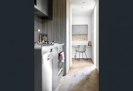 Modern Luxury in the Heart of Heidelberg - Photo 3