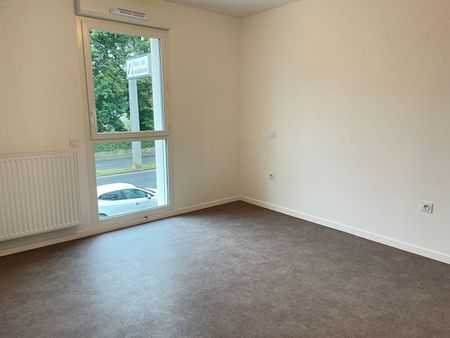 JOUE-LES-TOURS - APPARTEMENT T2 DE 42.02 M² - Photo 2