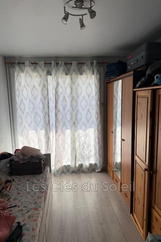 Location Appartement 4 pièces 80m² TOULON 83000 - Photo 2