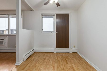 Classic Suite - 1 Bedroom - Photo 5