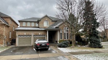 For Lease - 2089 Blackforest Crescent, Oakville, Ontario - Photo 5