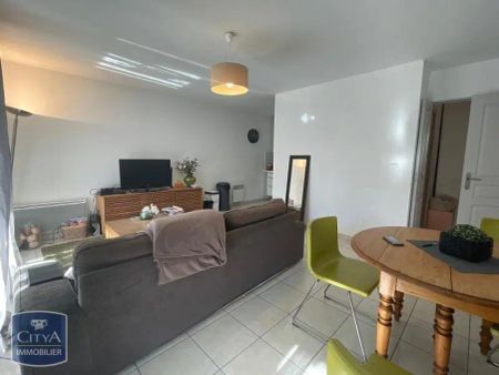 Appartement à louer 4 pièces 80.5m² - Photo 2