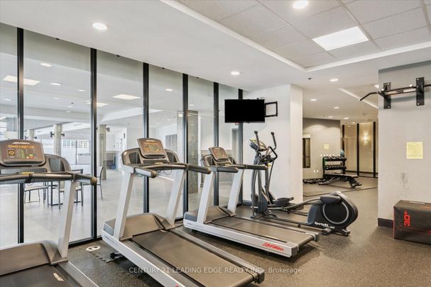 For Lease - 2910 Highway 7 Road Unit# 301, Vaughan, Ontario - Photo 1