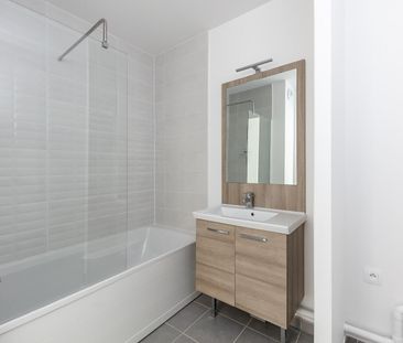 location Appartement T4 DE 79.46m² À BLAGNAC - Photo 1