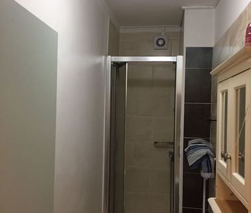 1 Bed Flat, High Street Harlesden, NW10 - Photo 3