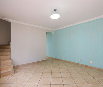 Casa para alugar com 200m², 3 quartos e 2 vagas - Foto 2