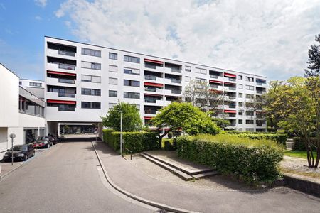 "Your apartment in the trendy Gundeli district" - Photo 2