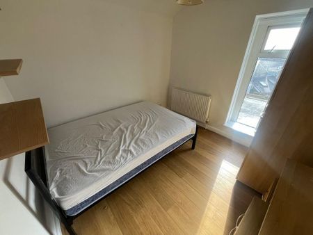 5 bedroom house share to rent - Photo 5