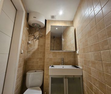 Apartamento de alquiler en Alberto Aguilera, Universidad - Malasaña - Photo 5
