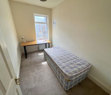 5 bedroom terraced house to rent - Photo 1