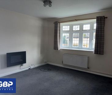 2 bedroom maisonette to rent - Photo 4