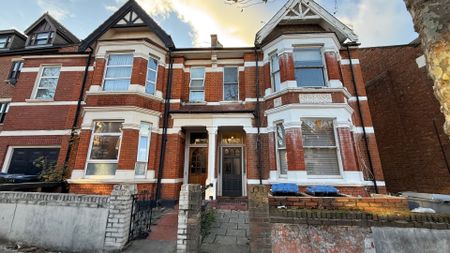 Harlesden Gardens, Harlesden, NW10 4EX, London - Photo 5