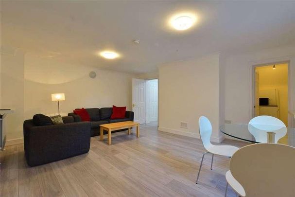 Catherine Grove, London, SE10 - Photo 1