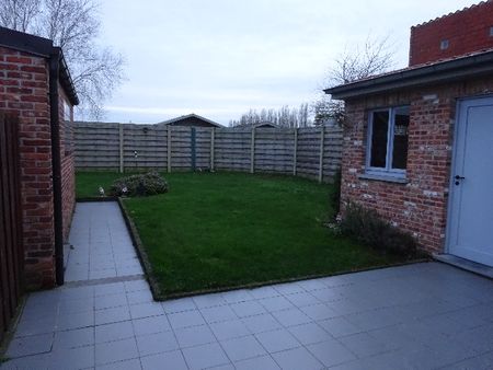 Zonnebeke - Woning met 2 slaapkamers, garage en tuin - Photo 2