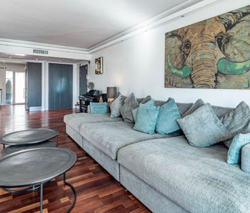 Apartamento de alquiler en Puerto Banús - Photo 1