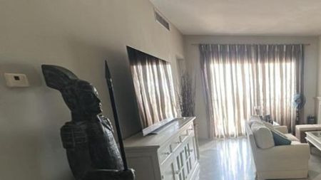 2 bedroom luxury Flat for rent in Benahavís, Spain - Photo 5