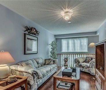 For Lease - 47 Hartnell Square, Brampton, Ontario - Photo 6