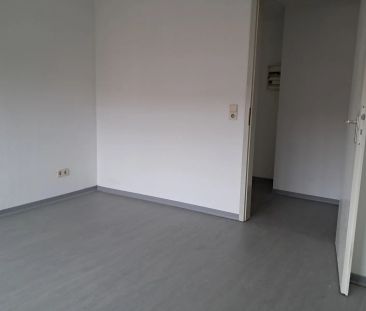 2-Zimmer-Wohnung im Dachgeschoss mit Dachterrasse, kein Aufzug - Photo 2