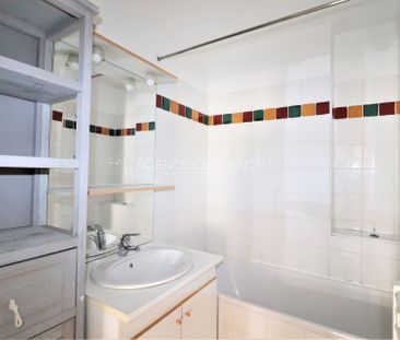 Location Appartement 3 pièces 64m² LA CIOTAT 13600 - Photo 2