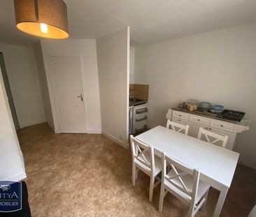 Location Appartement 1 pièce 18m² POITIERS 86000 - Photo 2