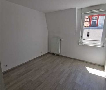 Location Appartement 3 pièces 63m² - Photo 3