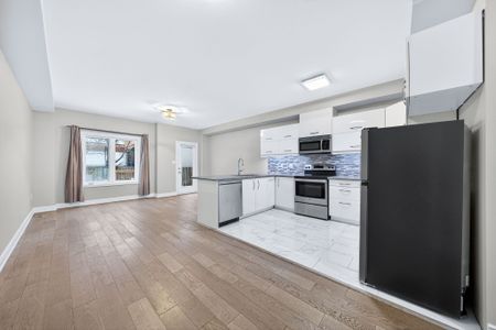 For Lease - 56 North Lake Road Unit# 22, Richmond Hill, Ontario - Photo 4