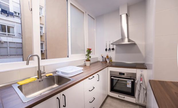 Calle de Guzmán el Bueno, Madrid, Community of Madrid 28015 - Photo 1