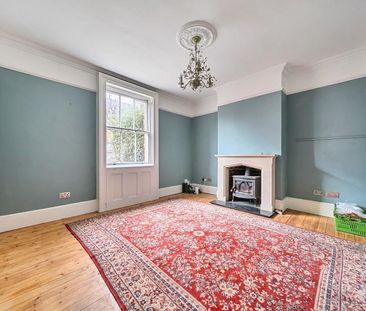 4 bedroom terraced house to rent - Photo 5