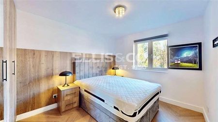 The Gables, Manor Drive, Wembley, HA9 - Photo 2