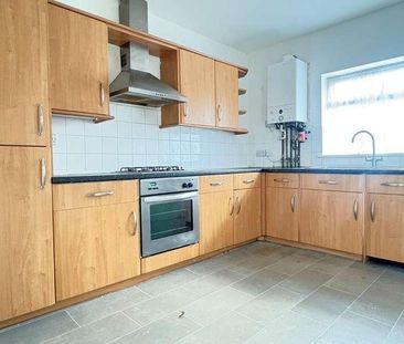 New Road, Portsmouth, PO2 - Photo 1