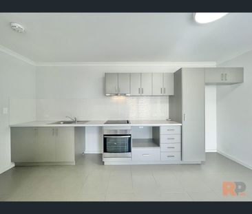 3B/4 Adnata Road, Beeliar, WA 6164 - Photo 4