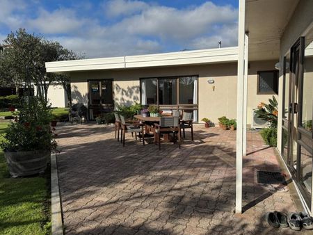 Fully furnished family home in prime Havelock ... - Photo 3