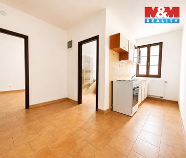 Pronájem bytu 1+1 30 m² - Photo 1
