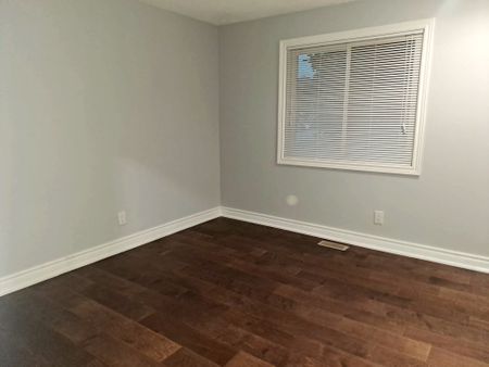 For Lease - 185 Appalachian Crescent Unit# Upper, Kitchener, Ontario - Photo 3