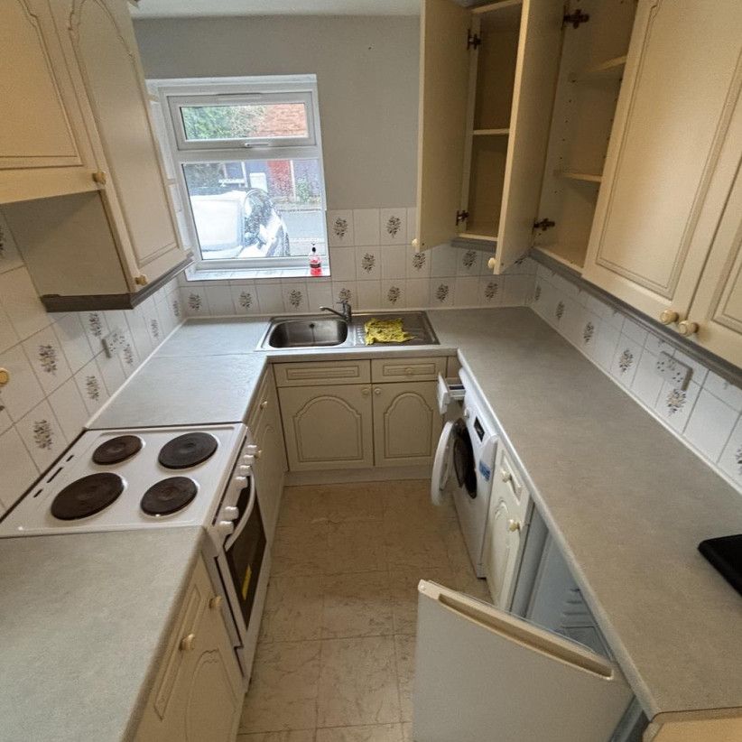 2 bedroom bungalow to rent - Photo 1