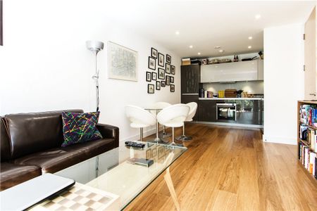 Westking Place, London, WC1H 8AH - Photo 2