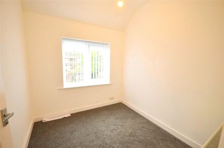 Lyme Grove, Droylsden, Manchester, M43 6EY - Photo 4