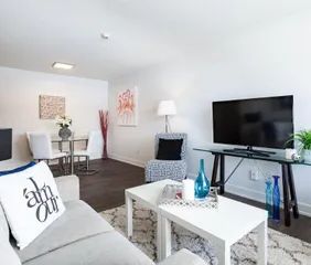 1 room apartment of 69m² in Gatineau - Photo 2