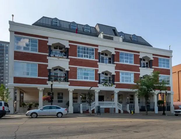 10330 104 Street - Historical Loft in Downtown Edmonton | 10330 104 Street, Edmonton - Photo 1