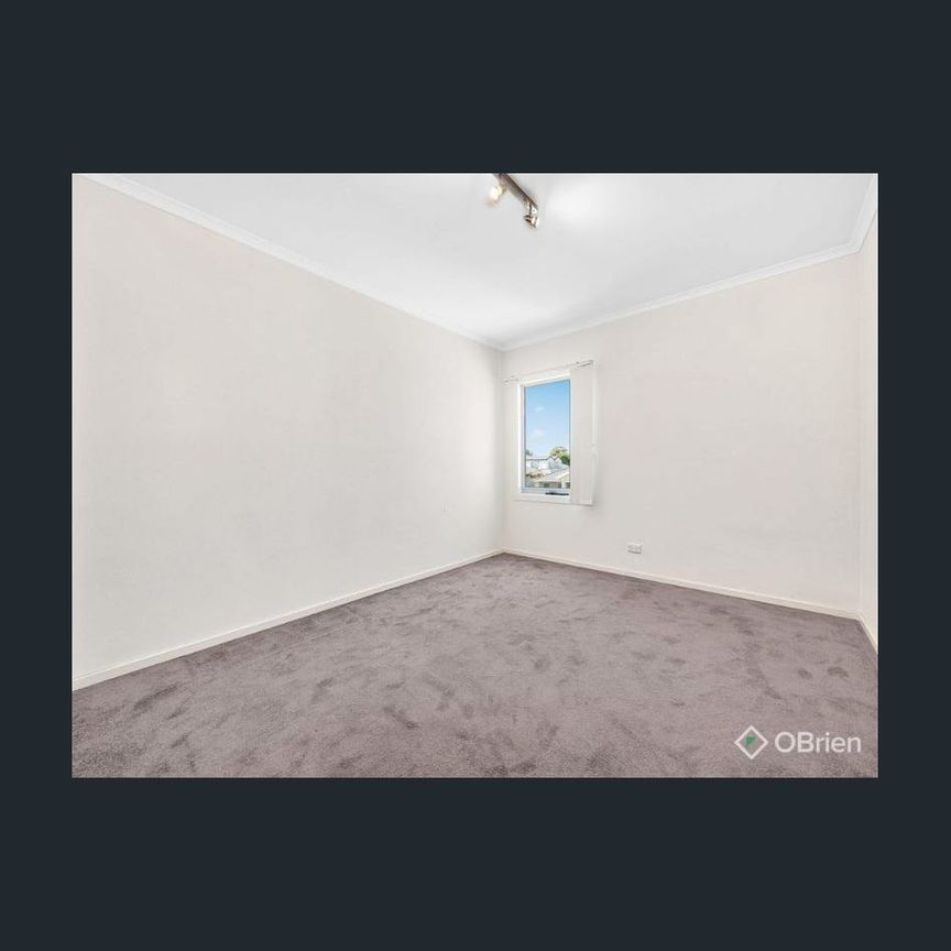 GREAT SIZED UNIT - Photo 1