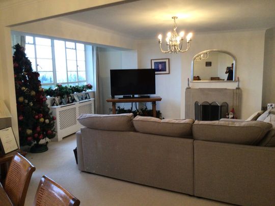 3 Bed Flat, Cholmeley Lodge, N6 - Photo 1