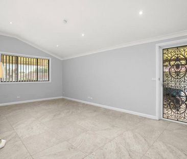 For Rent in the Heart of Old Bar – Walk to Everything! - Photo 6