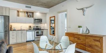 Appartement · 75 m² · Ville-Marie - Photo 3
