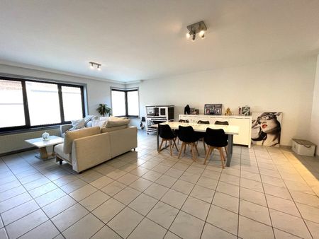 Mooi, ruim duplexappartement in het gezellige Lauwe! - Foto 5