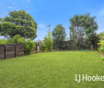 7 Delacombe Drive, Hampton Park VIC - Photo 1