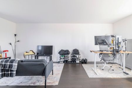 184 Av. Jenkins Montréal (Lachine), QC H8S - Photo 2